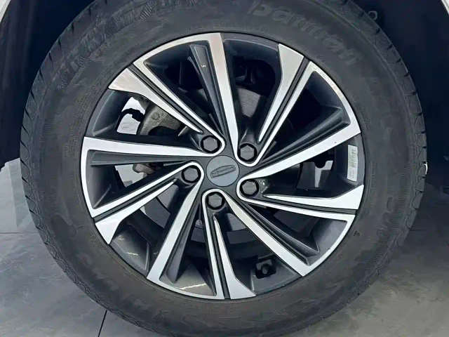 Geely Vision X6 — Фото автомобиля 15