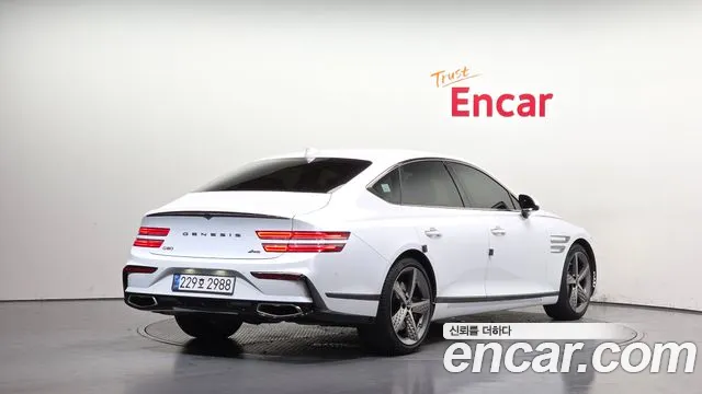 Genesis G80 Бензин 2.5 турбо AWD — Фото автомобиля 2