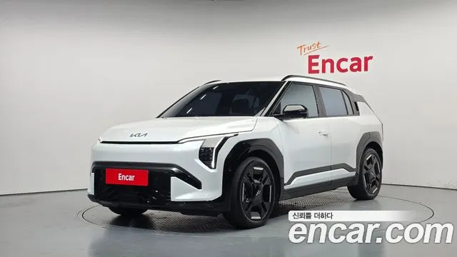 Фотография автомобиля — Kia EV3