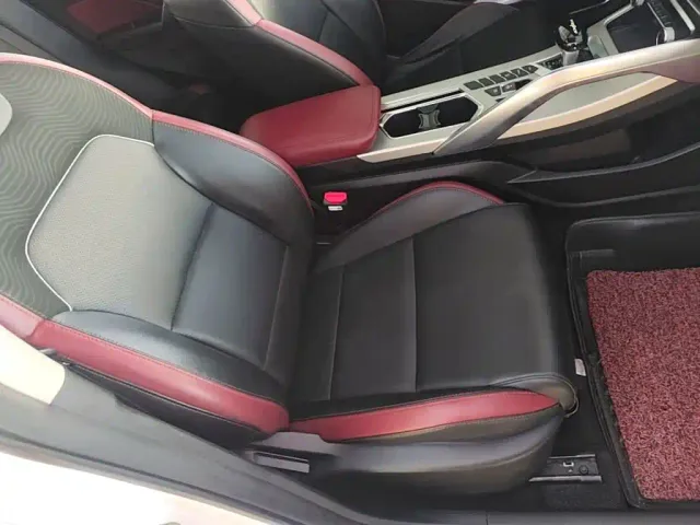 Geely Binyue — Фото автомобиля 24