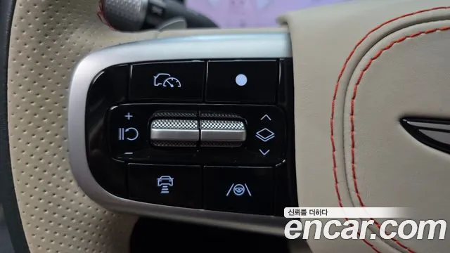 Genesis GV80 Coupe — Фото автомобиля 24