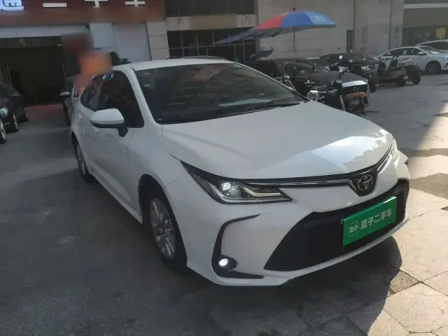 Toyota Corolla — Фото автомобиля 3