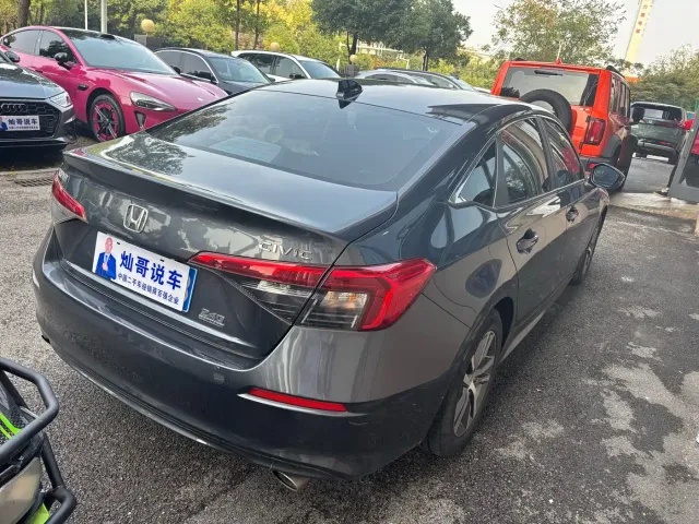 Honda Civic — Фото автомобиля 7