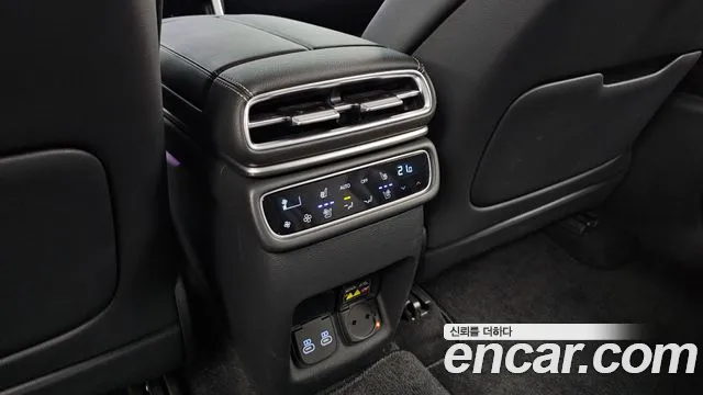 Genesis GV80 — Фото автомобиля 18