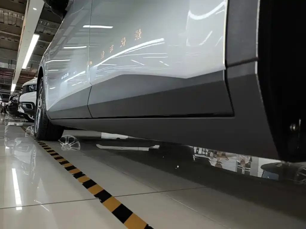 Aion AION UT 2025 Model 330 Starlight Edition — Фото автомобиля 21