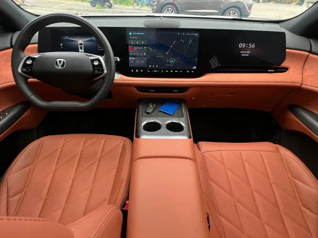 Changan CS75 Plus — Фото автомобиля 12