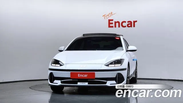 Hyundai Ioniq6 — Фото автомобиля 3