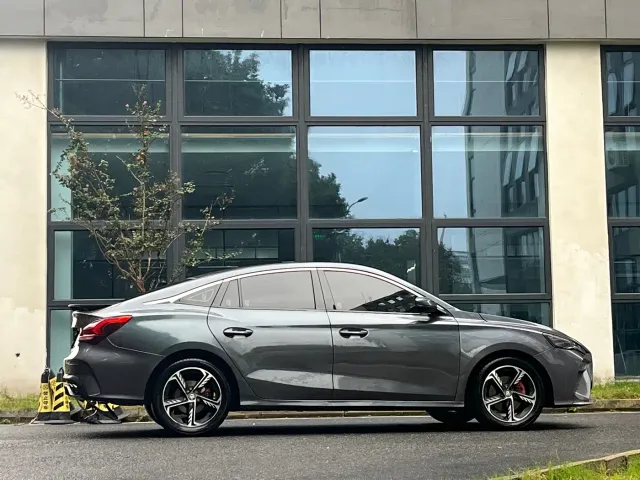 MG 5 Scorpio — Фото автомобиля 5