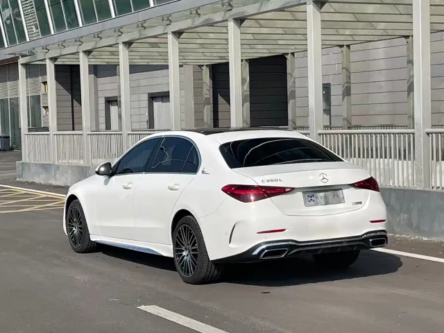Mercedes-Benz C-Class — Фото автомобиля 10