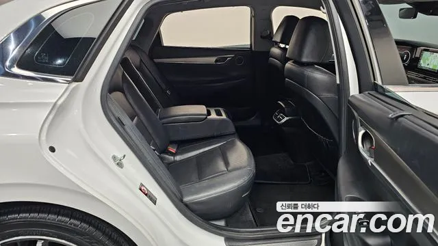 Hyundai Grandeur New — Фото автомобиля 17