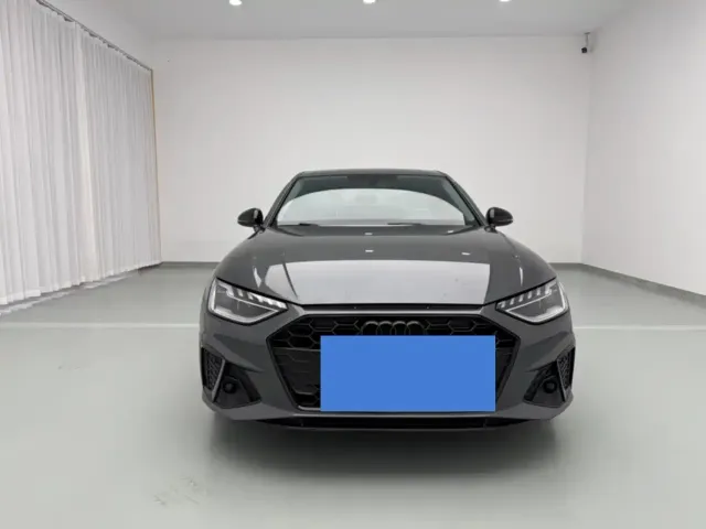 Audi Audi A4L 2022 40 TFSI Luxury Dynamic — Фото автомобиля 9