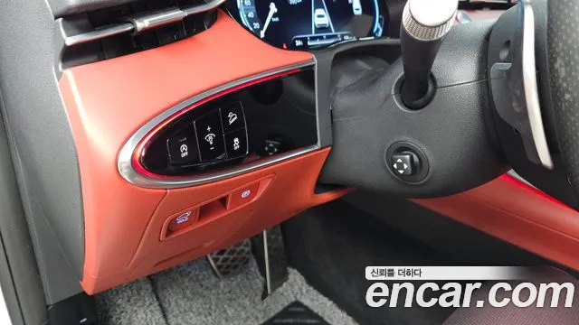 Genesis GV70 — Фото автомобиля 25