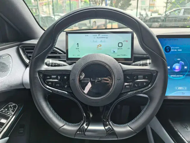 BYD Seal — Фото автомобиля 7