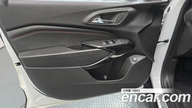 ChevroletGMDaewoo Trax Trax Кроссовер — Фото автомобиля 22