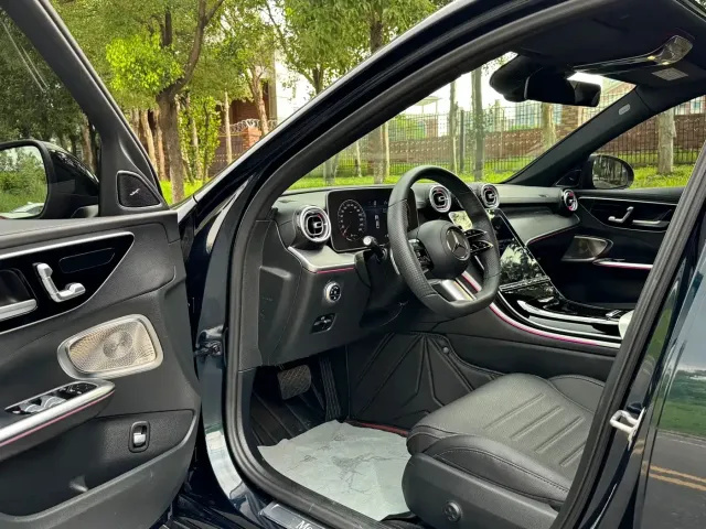 Mercedes-Benz Mercedes-Benz C-Class 2022 Facelift C 260 L Night Edition Sport — Фото автомобиля 6