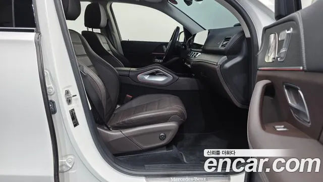 Mercedes-Benz GLE-Class — Фото автомобиля 11