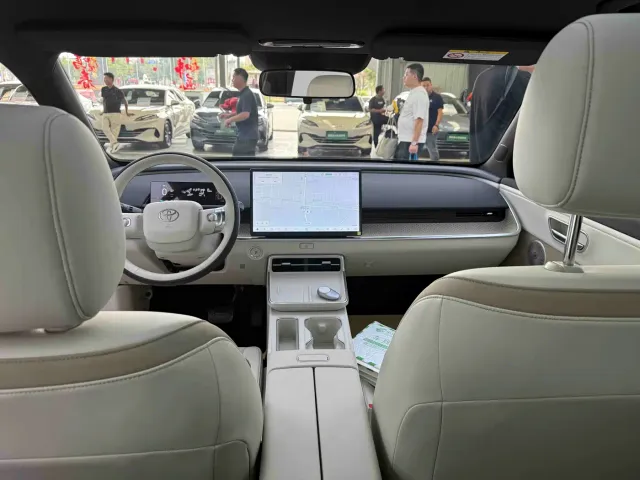 Toyota BoZhi 3X — Фото автомобиля 6