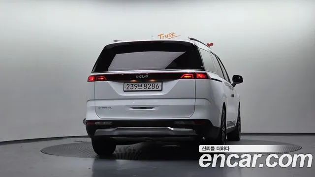 Kia Canival Carnival 4 поколение Дизель 7 мест Noblesse — Фото автомобиля 4