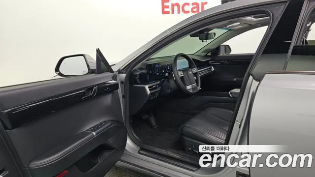 Hyundai Grandeur GN7 — Фото автомобиля 15
