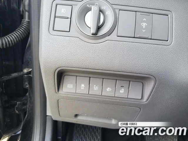 Hyundai Solati — Фото автомобиля 10