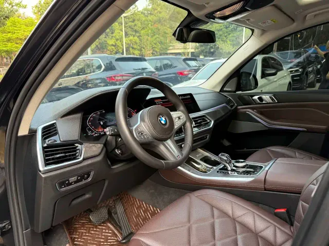 BMW X5 — Фото автомобиля 17
