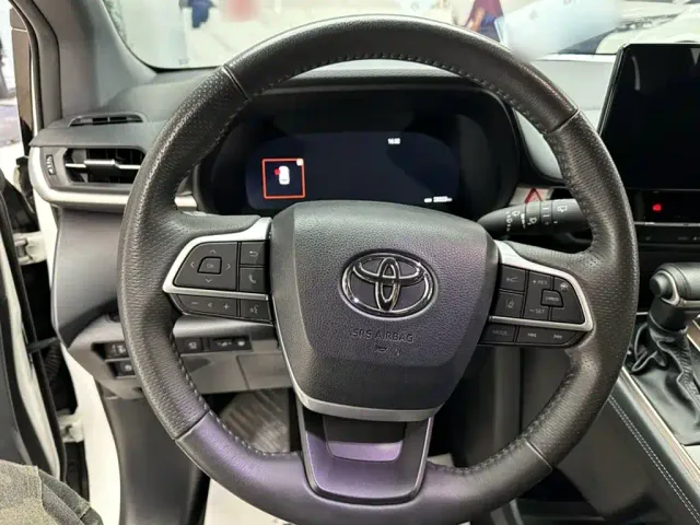Toyota Granvia — Фото автомобиля 2
