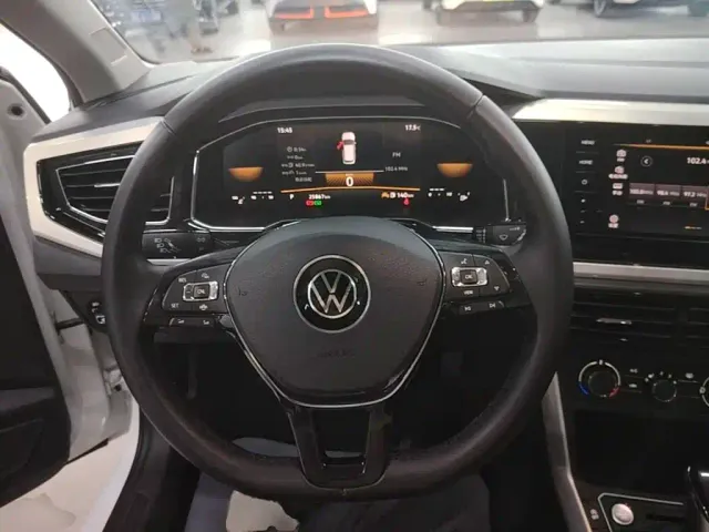 Volkswagen Polo — Фото автомобиля 10