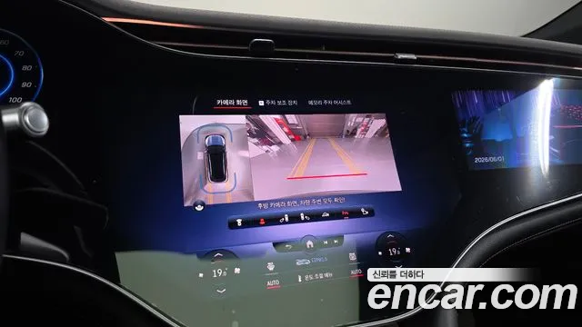Mercedes-Benz EQS — Фото автомобиля 13