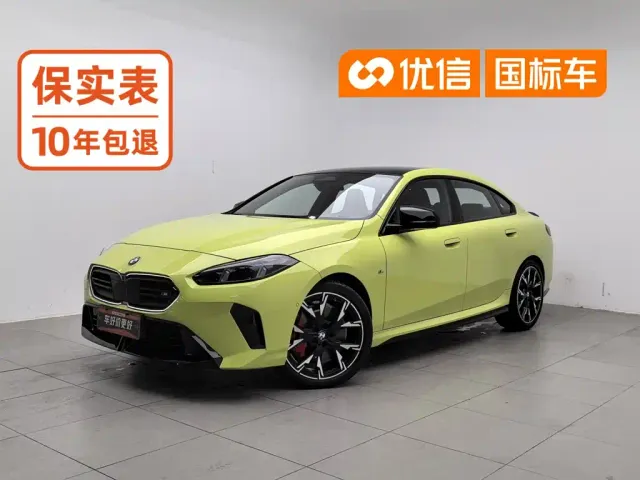 Фотография автомобиля — BMW M235L