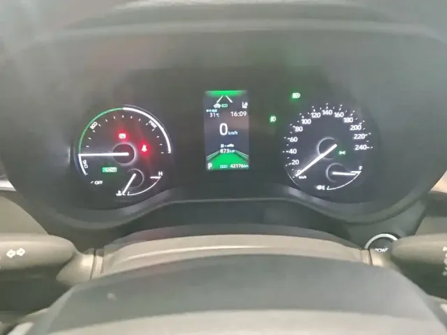 Toyota Sienna — Фото автомобиля 11