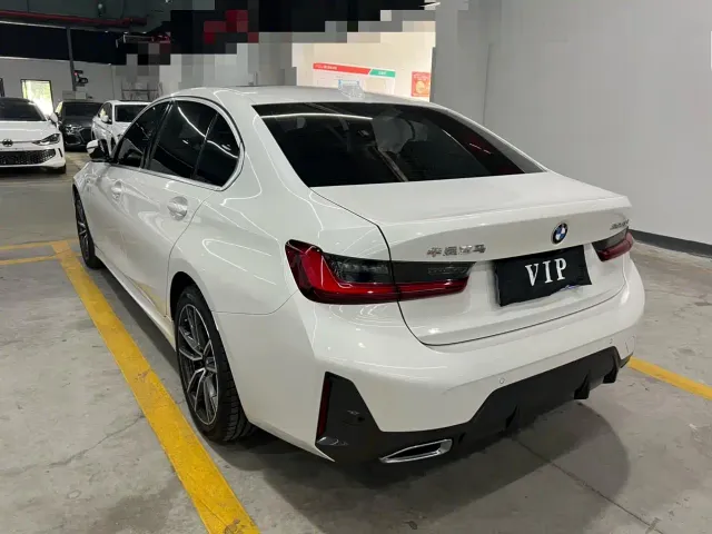 BMW 3 Series — Фото автомобиля 5