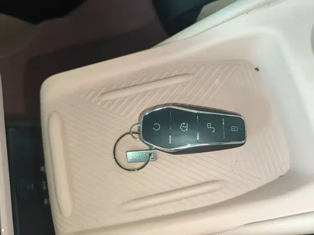 BYD Seagull — Фото автомобиля 8