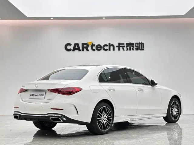Mercedes-Benz C-Class — Фото автомобиля 5