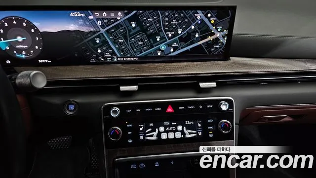 Genesis GV80 — Фото автомобиля 20