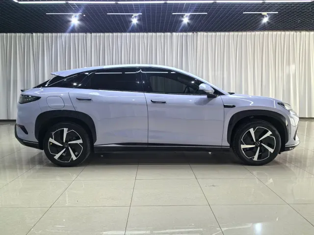BYD Sealion 07 EV — Фото автомобиля 4