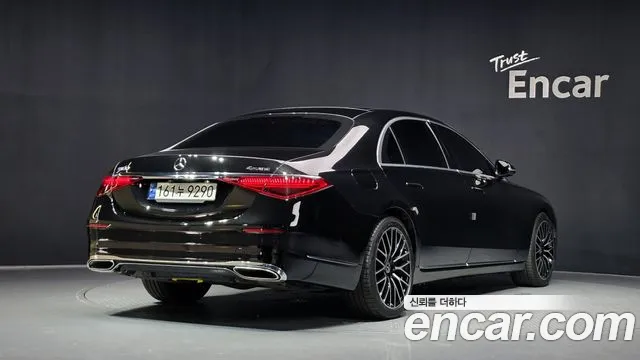 Mercedes-Benz S-Class — Фото автомобиля 2