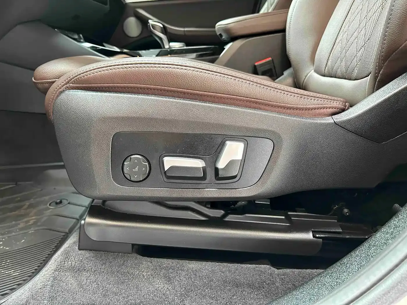 BMW BMW X3 2022 Facelift xDrive30i Leading M Shadow Edition — Фото автомобиля 14
