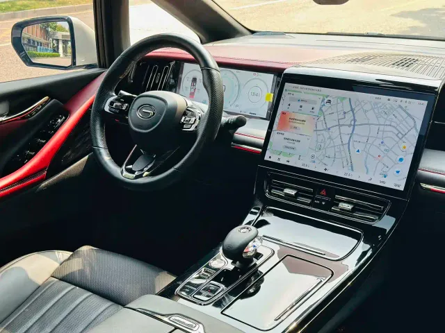 GAC Trumpchi M8 — Фото автомобиля 6