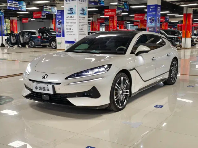 Фотография автомобиля — Denza Z9GT