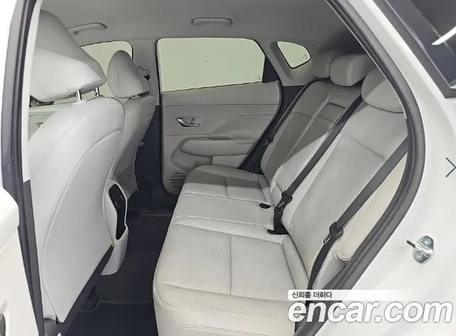 Hyundai Kona SX2 — Фото автомобиля 13