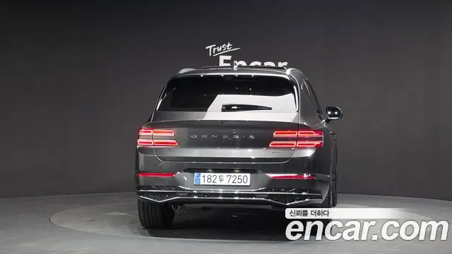 Genesis GV80 2.5T Бензин AWD — Фото автомобиля 4