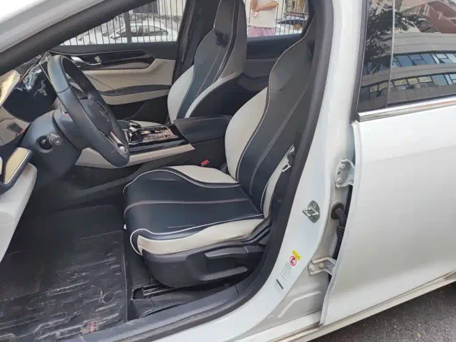 BYD Qin PLUS — Фото автомобиля 16