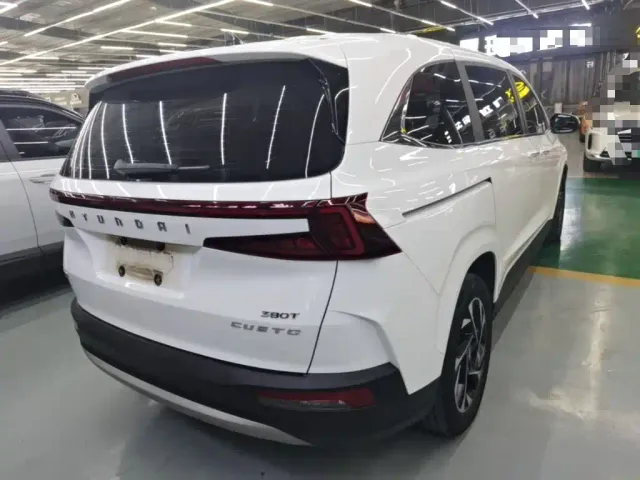 Hyundai Custo — Фото автомобиля 6