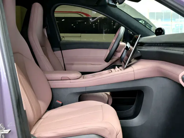 Nio EC6 — Фото автомобиля 12
