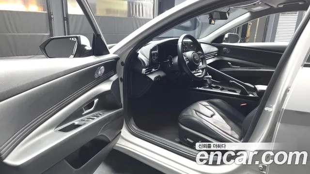 Hyundai AVANTE Avante (CN7) — Фото автомобиля 8