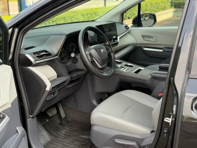 Toyota Granvia — Фото автомобиля 7