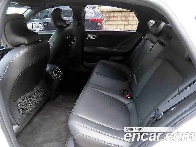 Hyundai Ioniq 6 — Фото автомобиля 6