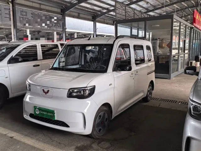 Фотография автомобиля — Wuling Zhiguang NEV