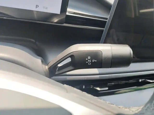 Geely Galaxy E5 — Фото автомобиля 13
