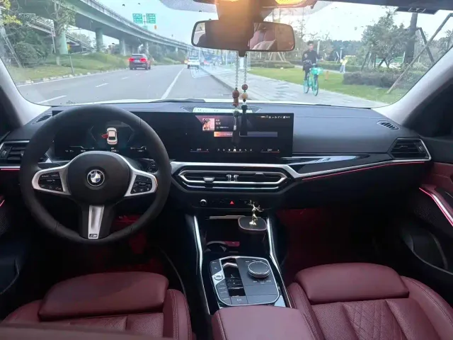 BMW i3 — Фото автомобиля 5